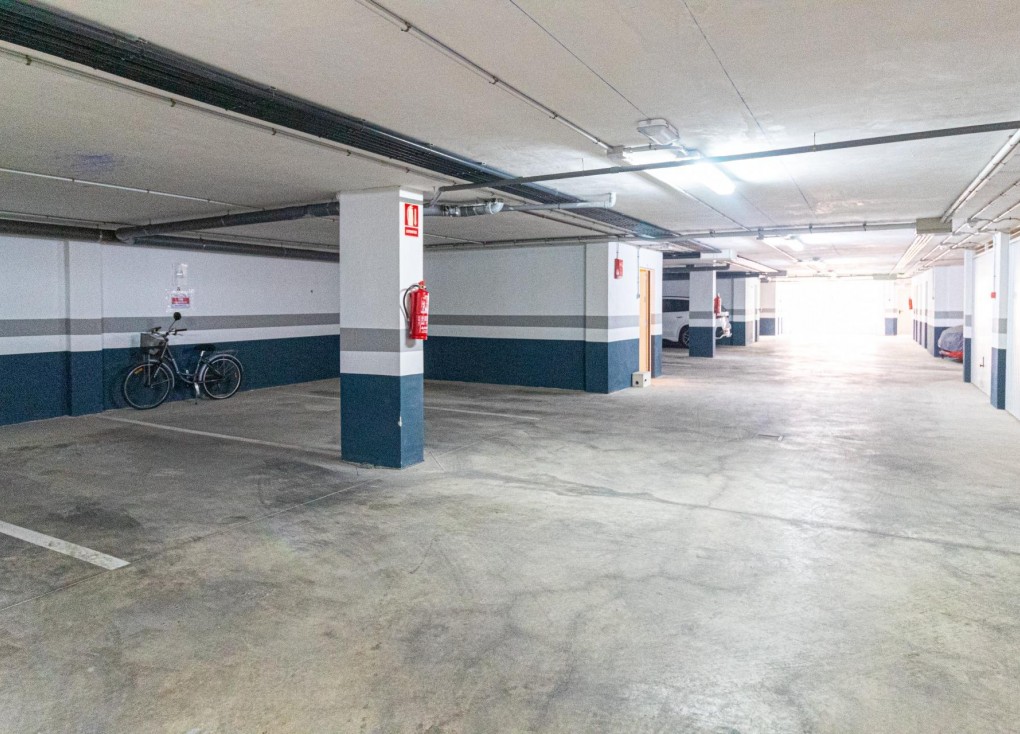 Återförsäljning - Garage - Orihuela Costa - Aguamarina