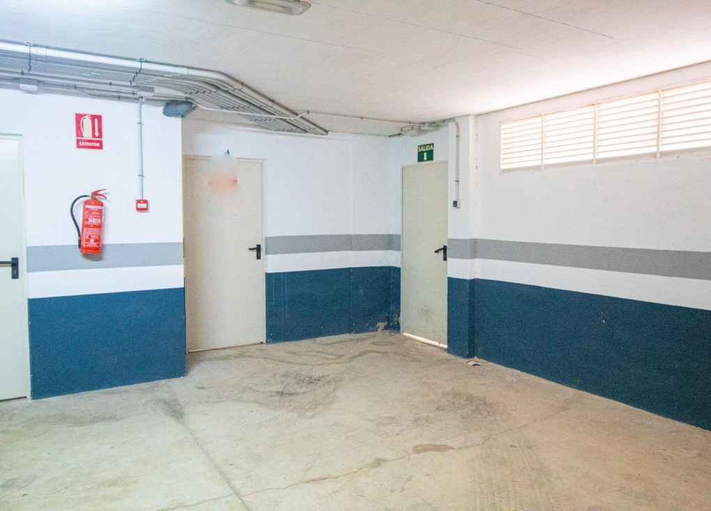 Återförsäljning - Garage - Orihuela Costa - Aguamarina