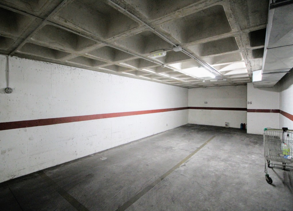 Återförsäljning - Garage - Torrevieja