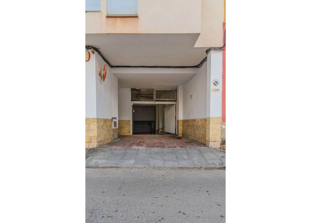 Återförsäljning - Garage - Torrevieja