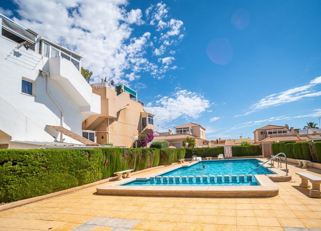 Återförsäljning - Lägenhet - Alicante - La Florida