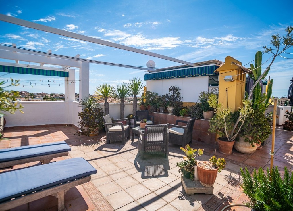 Återförsäljning - Lägenhet - Alicante - La Florida