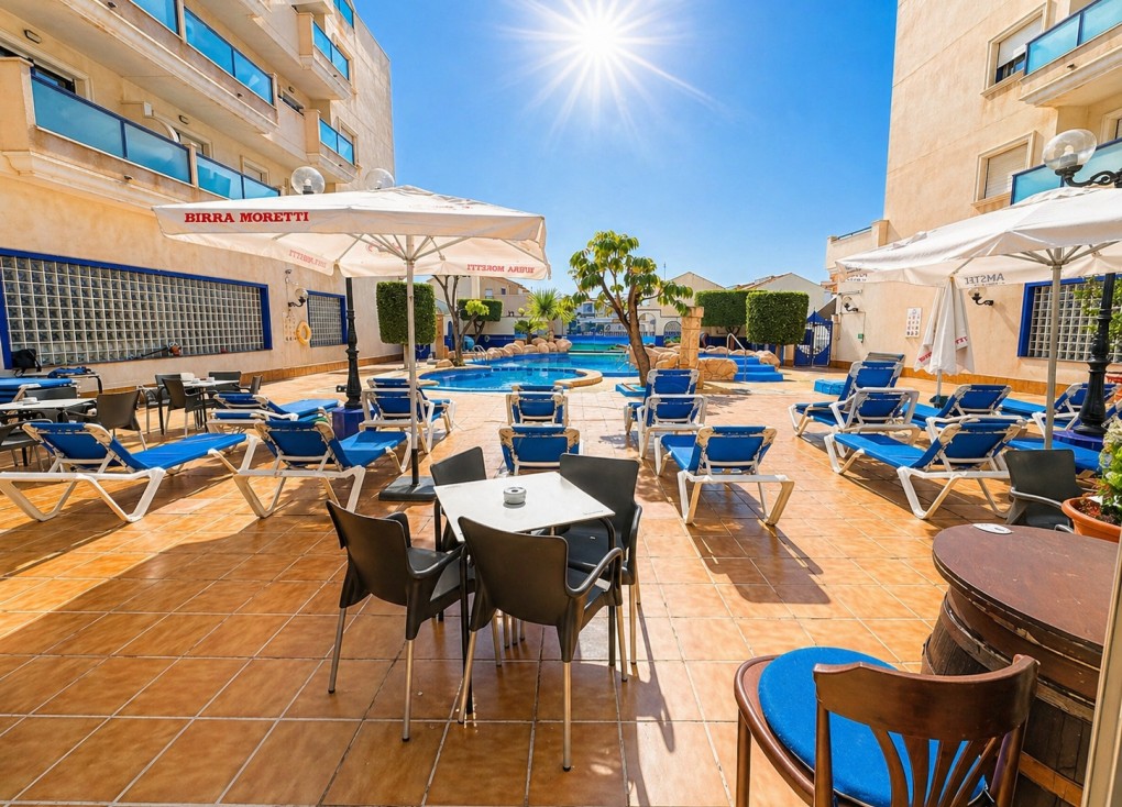 Återförsäljning - Lägenhet - Orihuela Costa - Cabo Roig