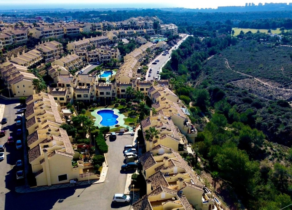 Återförsäljning - Lägenhet - Orihuela Costa - Campoamor