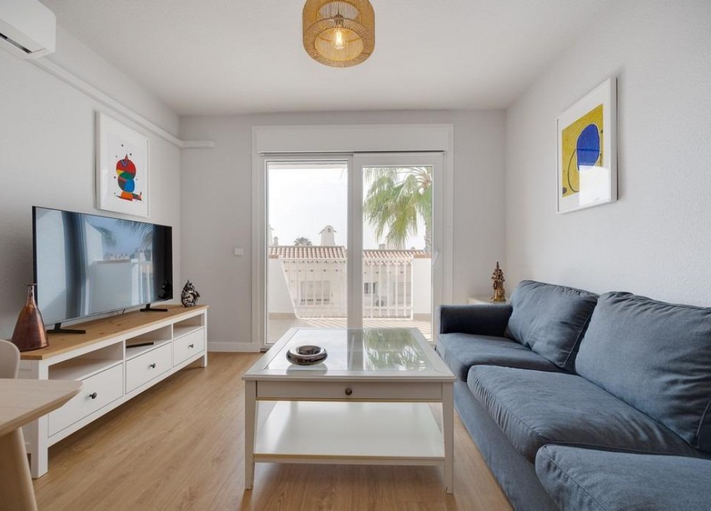 Återförsäljning - Lägenhet - Orihuela Costa - Campoamor