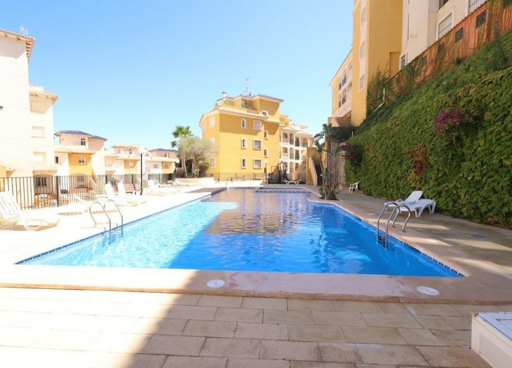 Återförsäljning - Lägenhet - Orihuela Costa - Campoamor