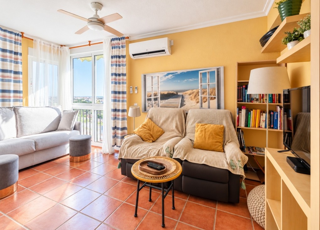 Återförsäljning - Lägenhet - Orihuela Costa - Campoamor