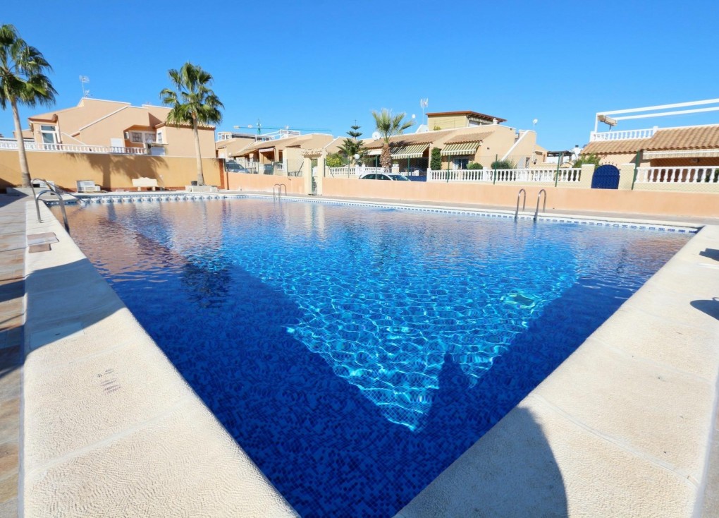 Återförsäljning - Lägenhet - Orihuela Costa - La Ciñuelica - Villa Rosa