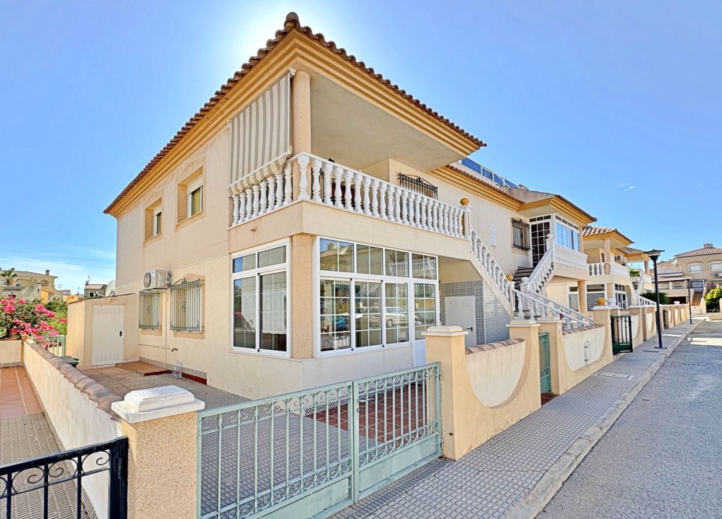 Återförsäljning - Lägenhet - Orihuela Costa - La Zenia
