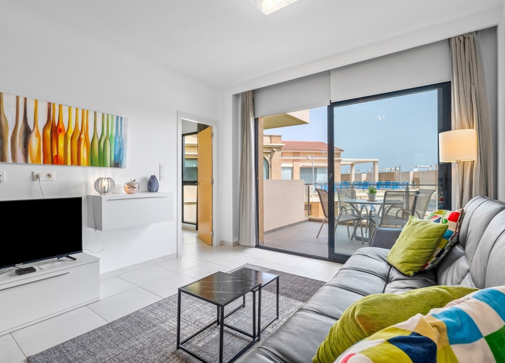 Återförsäljning - Lägenhet - Orihuela Costa - La Zenia