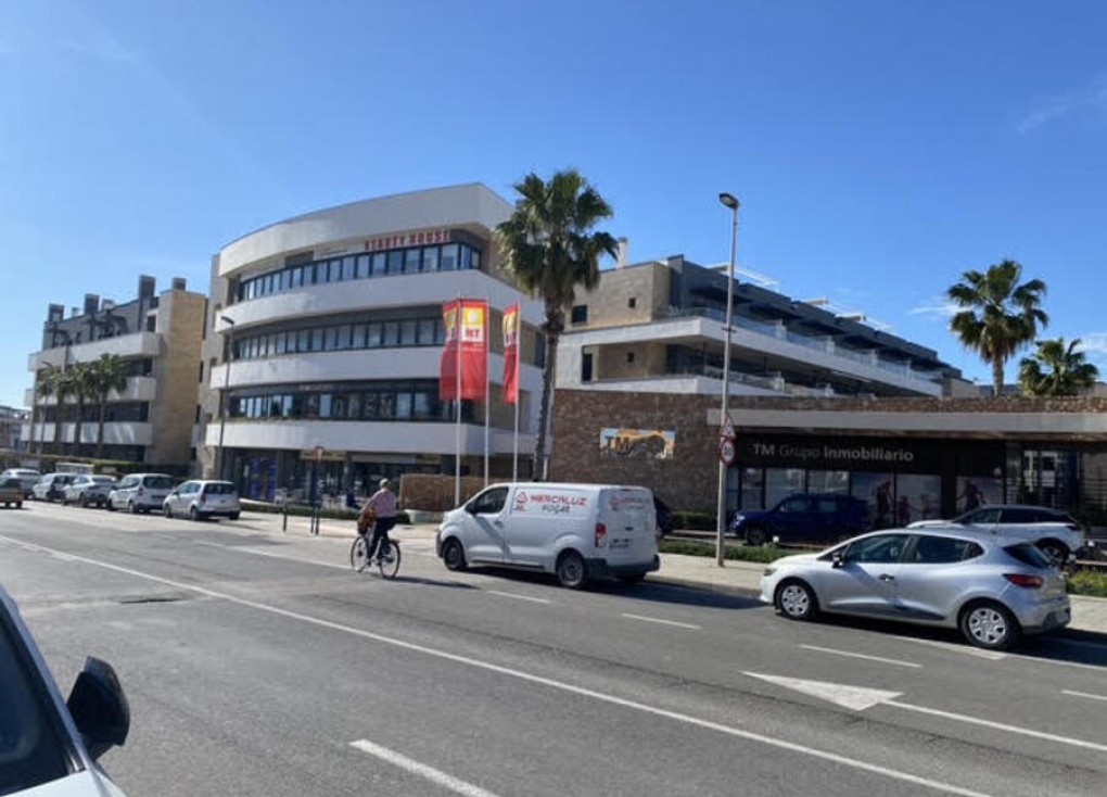 Återförsäljning - Lägenhet - Orihuela Costa - Playa Flamenca
