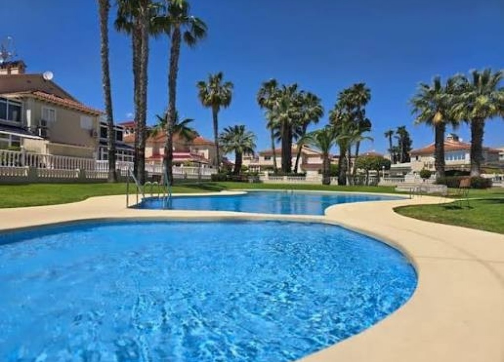 Återförsäljning - Lägenhet - Orihuela Costa - Playa Flamenca
