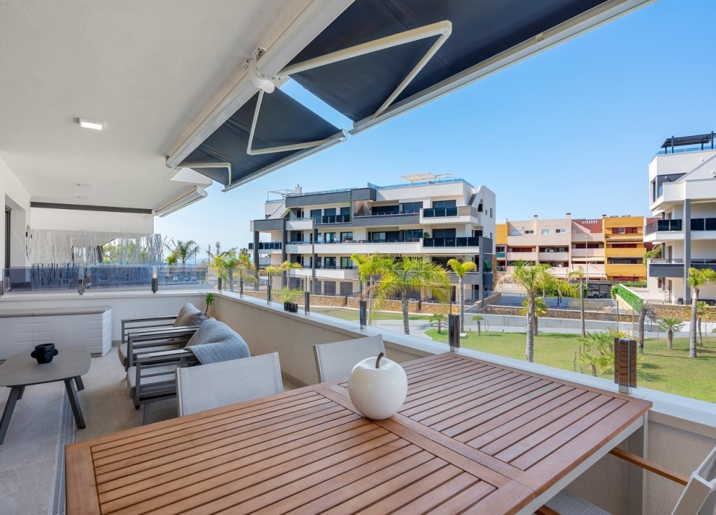 Återförsäljning - Lägenhet - Orihuela Costa - Playa Flamenca