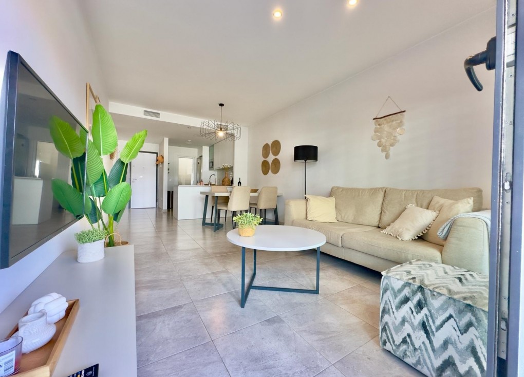 Återförsäljning - Lägenhet - Orihuela Costa - Villamartín
