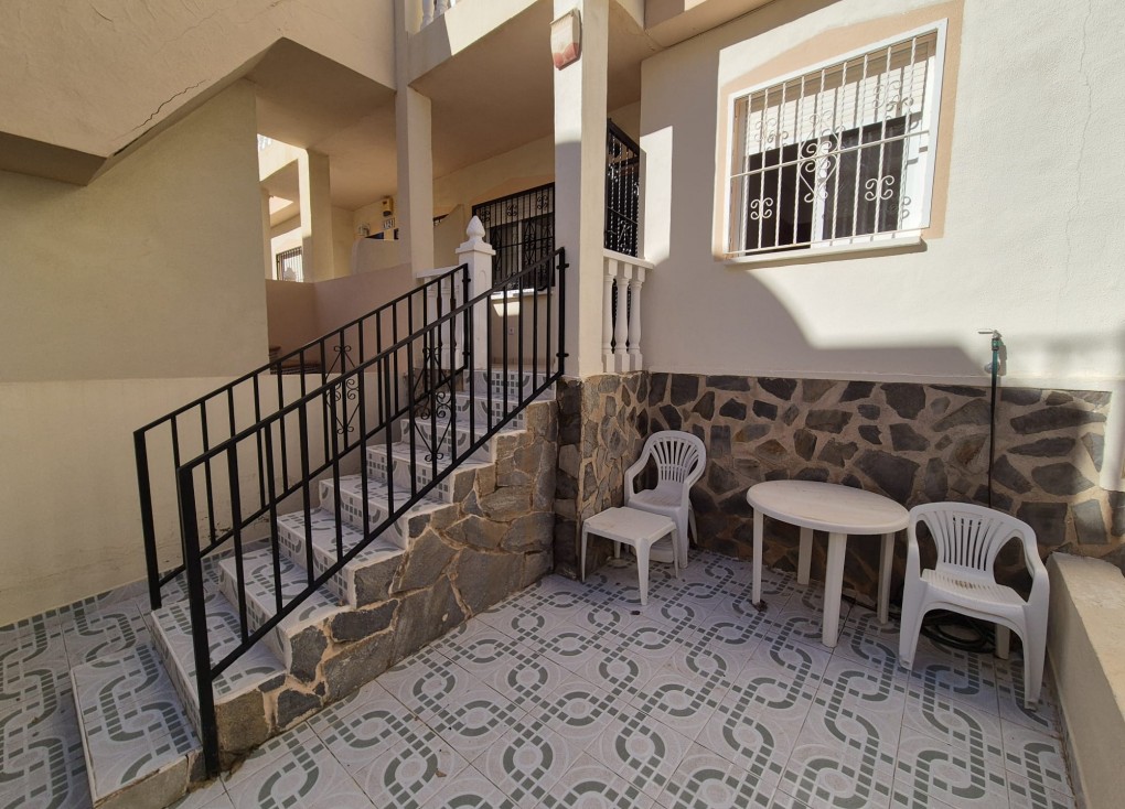 Återförsäljning - Lägenhet - Orihuela Costa