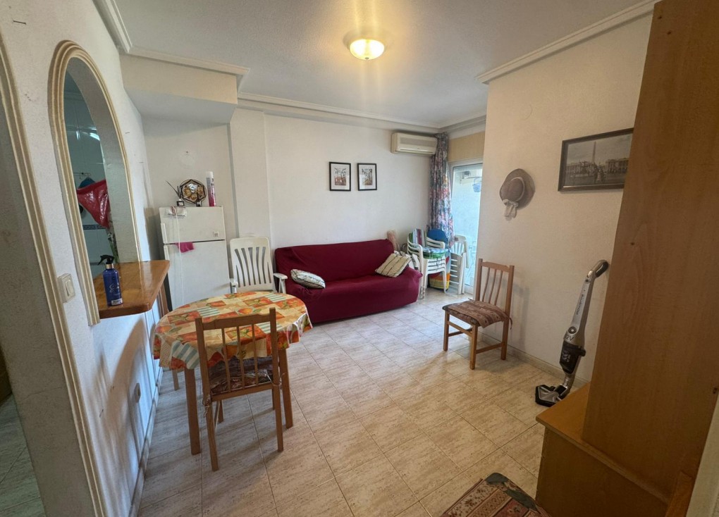 Återförsäljning - Lägenhet - Torrevieja - Acequion