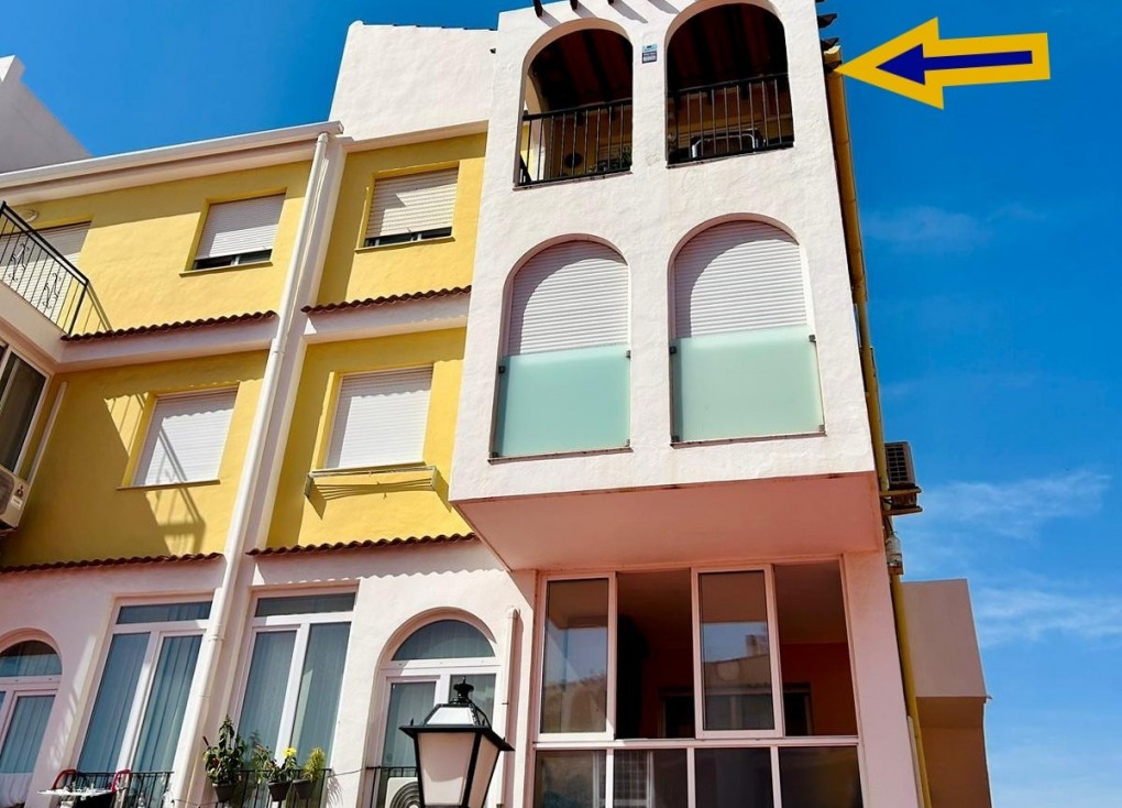 Återförsäljning - Lägenhet - Torrevieja - La veleta