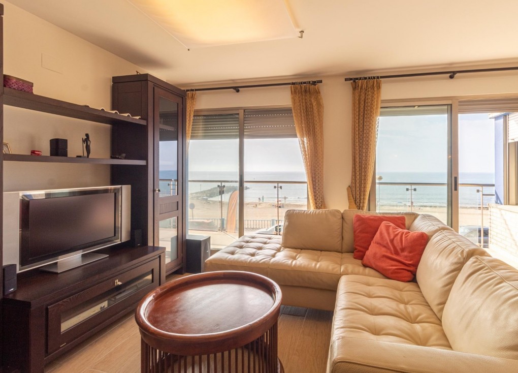 Återförsäljning - Lägenhet - Torrevieja - Playa de los Locos