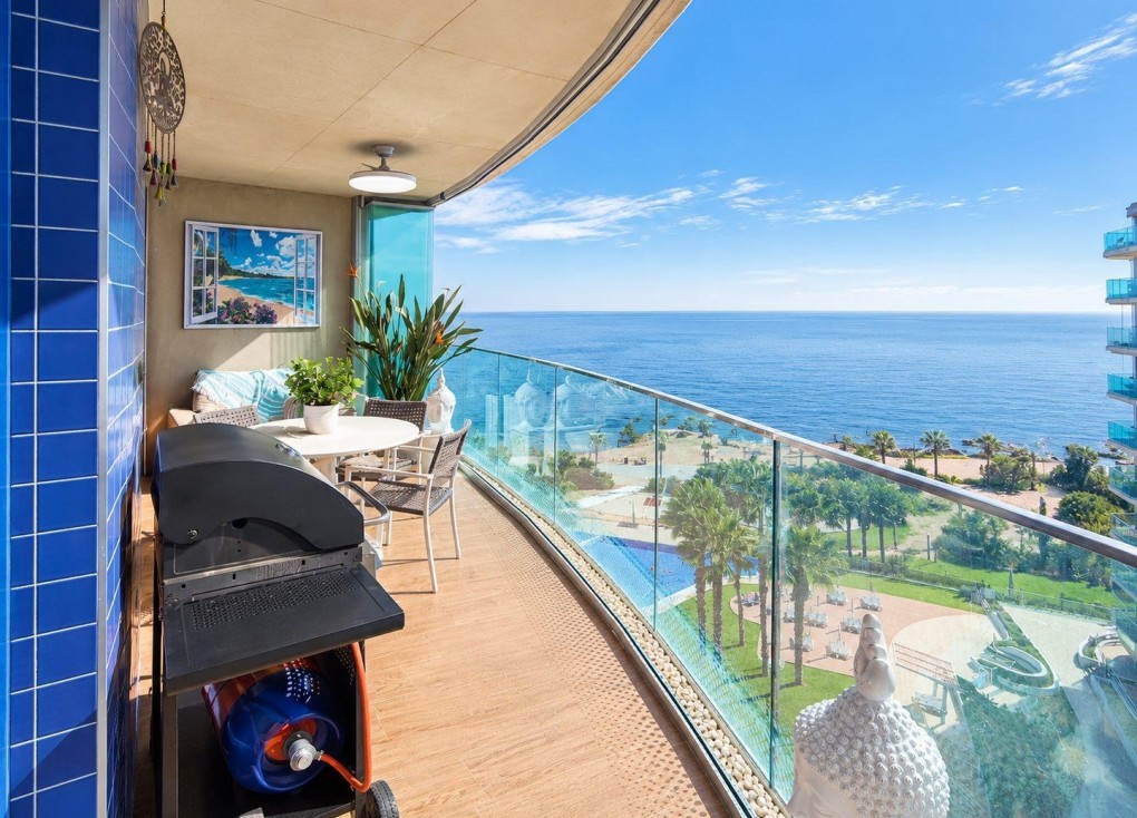 Återförsäljning - Lägenhet - Torrevieja - Punta Prima
