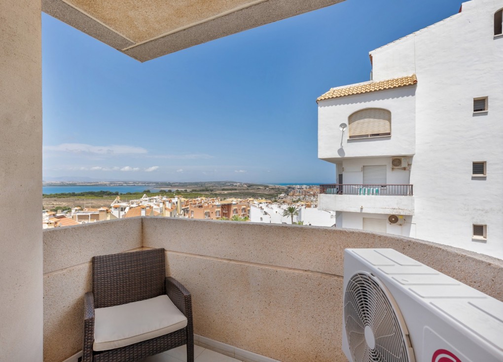 Återförsäljning - Lägenhet - Torrevieja - Torreblanca