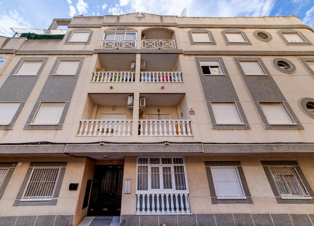Återförsäljning - Lägenhet - Torrevieja