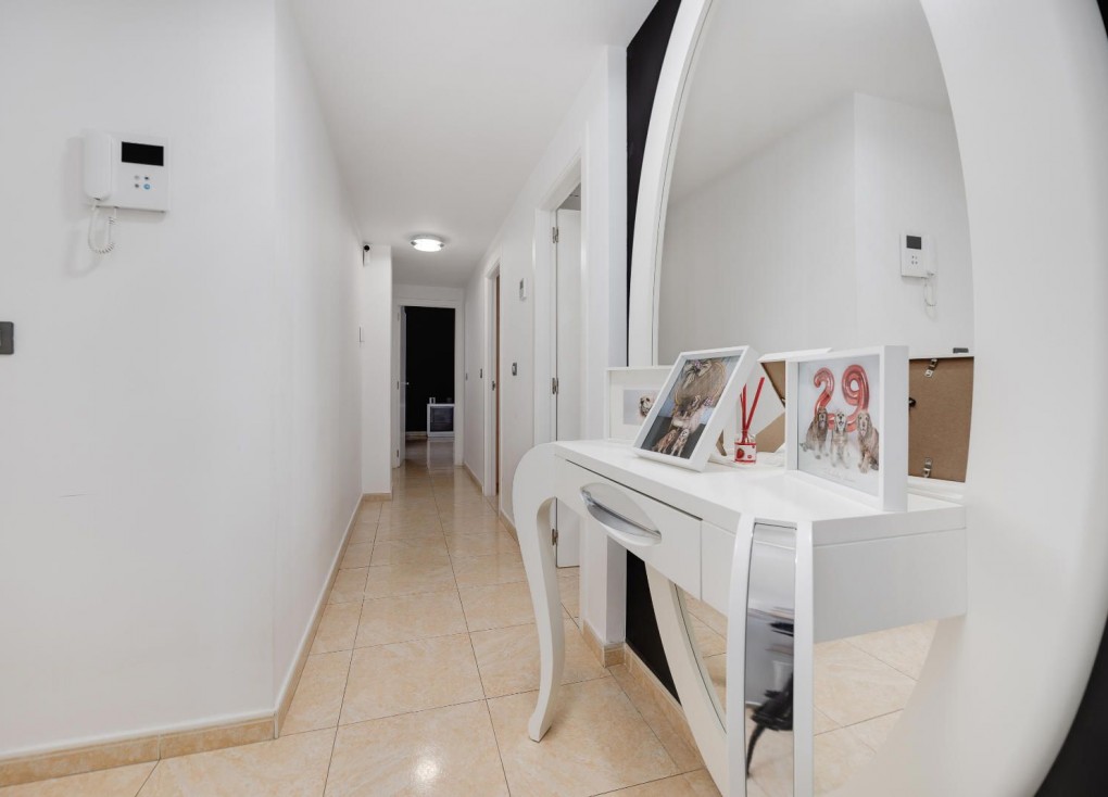 Återförsäljning - Lägenhet - Torrevieja