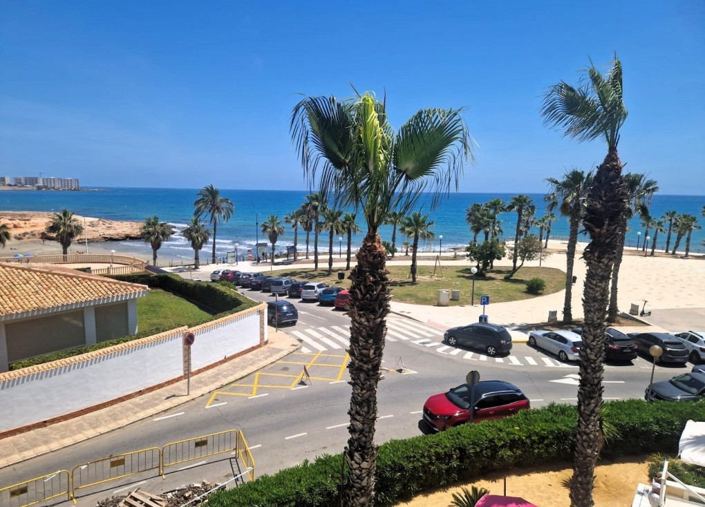 Återförsäljning - Lägenhet - Torrevieja