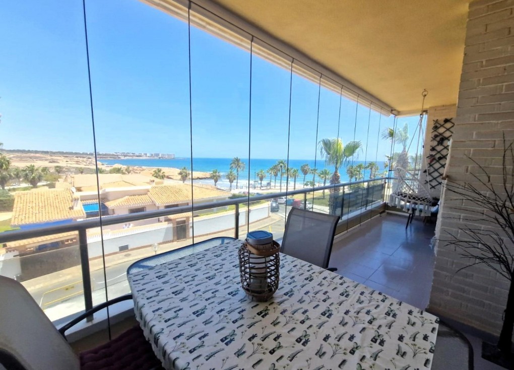 Återförsäljning - Lägenhet - Torrevieja