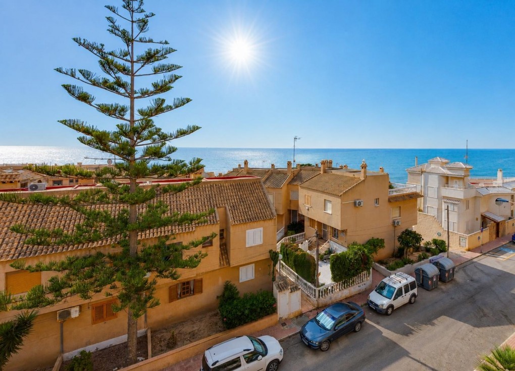Återförsäljning - Lägenhet - Torrevieja