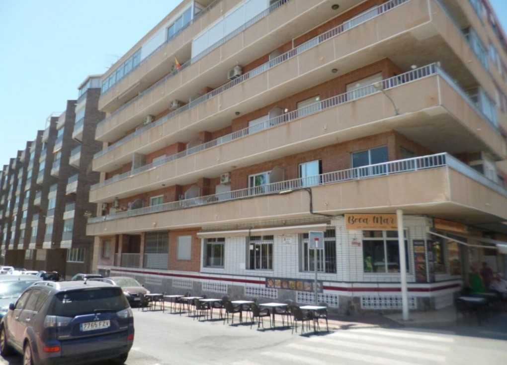Återförsäljning - Lägenhet - Villamartín