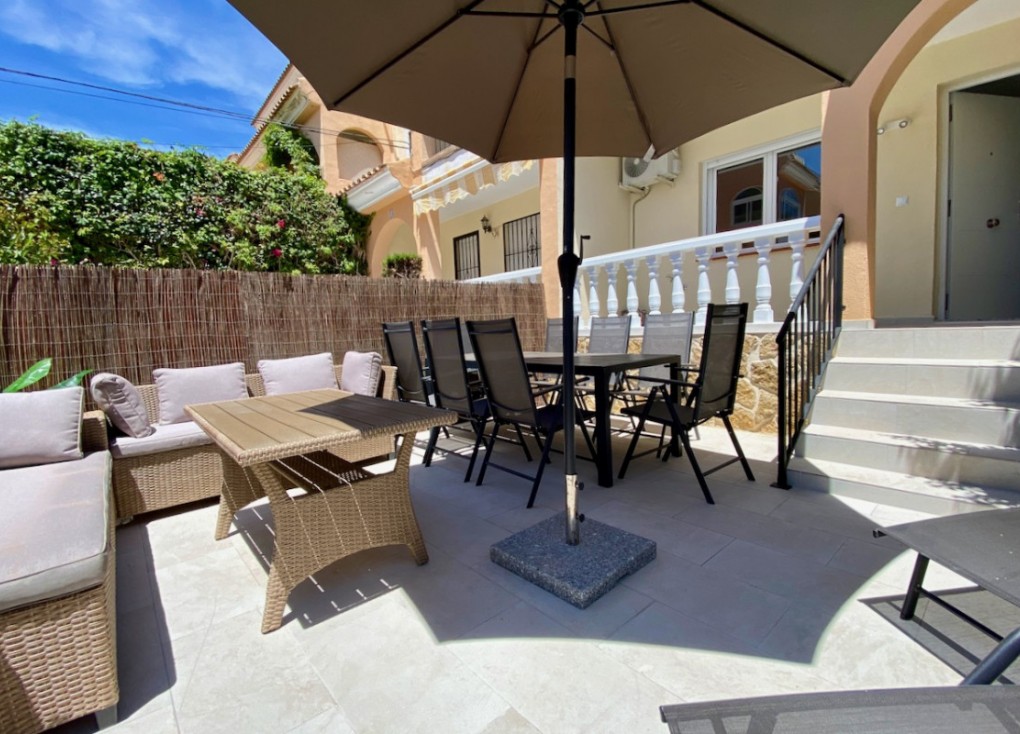 Återförsäljning - Parhus/Radhus - Orihuela Costa - Playa Flamenca