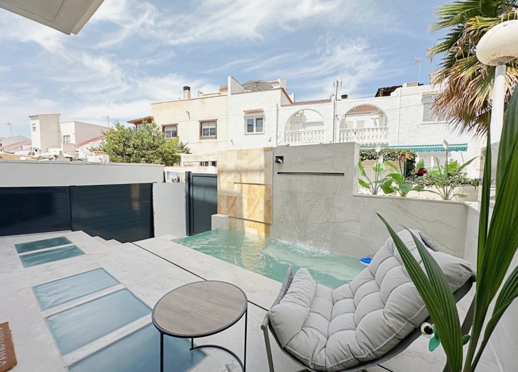 Återförsäljning - Parhus/Radhus - Torrevieja - Aguas Nuevas