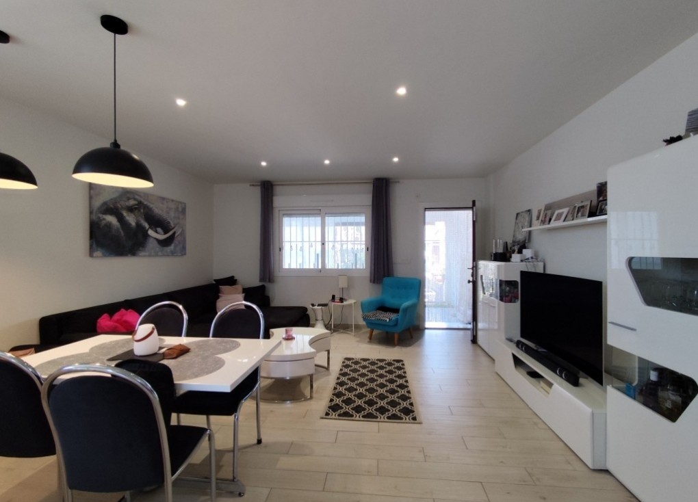 Återförsäljning - Parhus/Radhus - Torrevieja