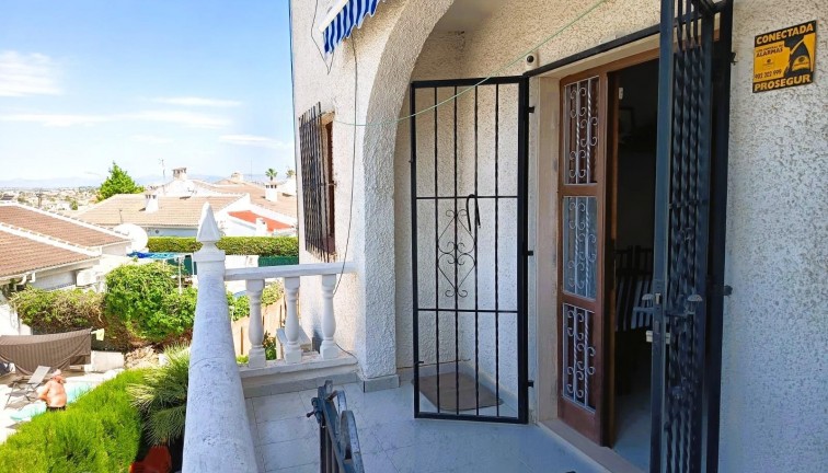 Bungalow - Återförsäljning - Torrevieja - La Siesta