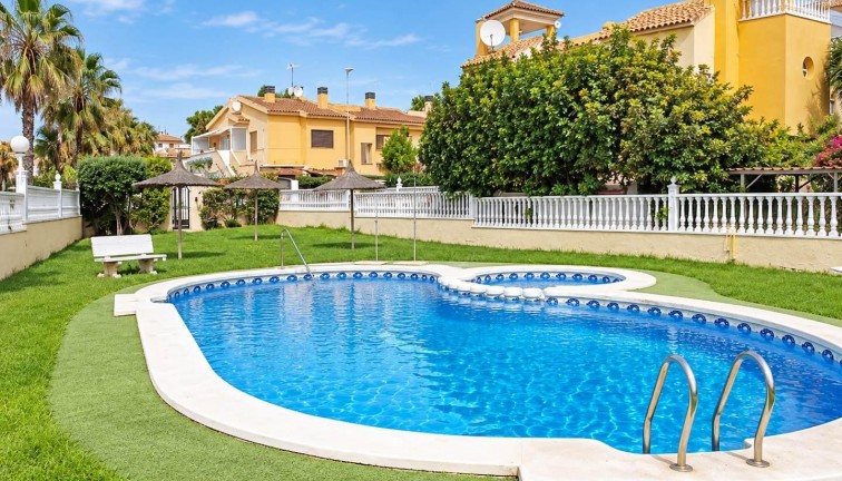 Bungalow - Resale - Orihuela Costa - Lomas de Cabo Roig