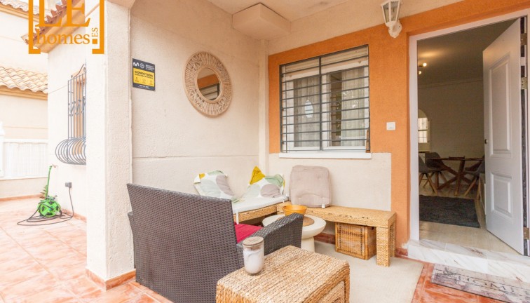 Bungalow - Resale - Torrevieja - Aguas Nuevas