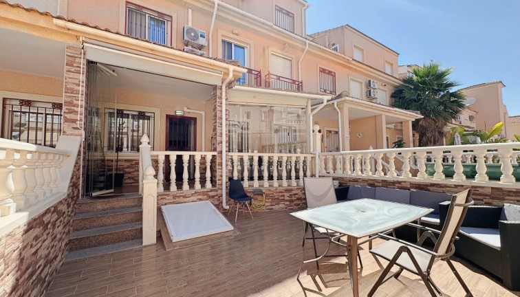 Casa adosada - Reventa - Orihuela Costa - La Zenia
