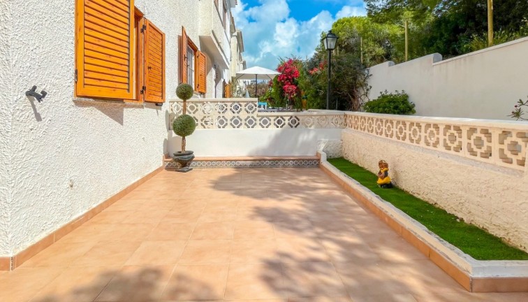 Casa adosada - Reventa - Orihuela Costa - Playa Flamenca