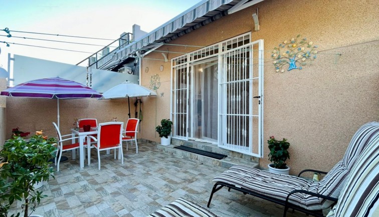 Casa adosada - Reventa - Torrevieja - San Luis