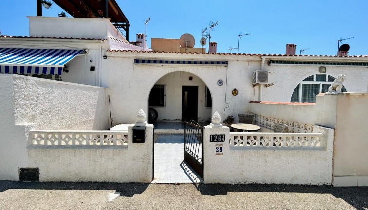 Casa adosada - Reventa - Torrevieja - San Luis