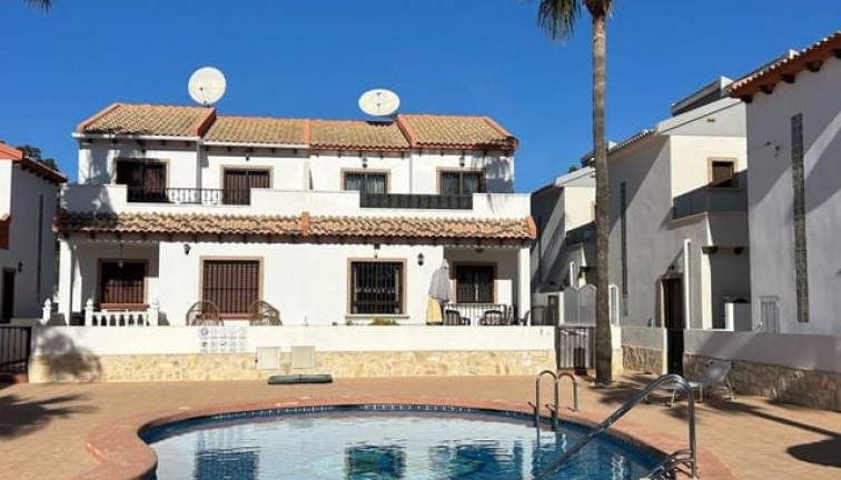 Casa adosada - Reventa - Villamartín - Villamartín