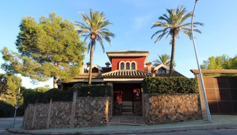 Chalet - Resale - Orihuela - Campoamor