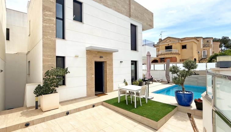 Chalet - Resale - Orihuela Costa - Villamartín