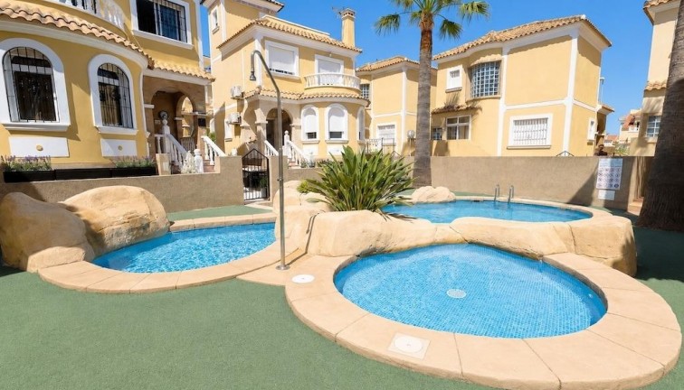 Chalet - Resale - Orihuela Costa - Villamartín