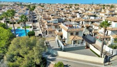 Chalet - Resale - Playa Flamenca - VC-36986