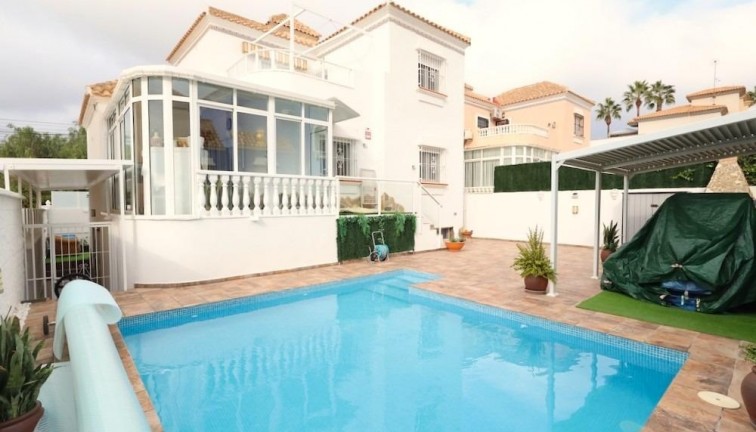 Chalet - Resale - San Miguel de Salinas - Villamartín