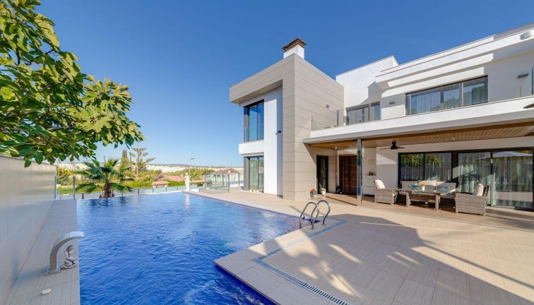 Chalet - Resale - Torrevieja - Los Balcones