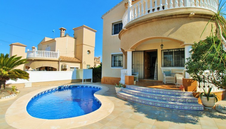 Chalet - Resale - Villamartín - Villamartín