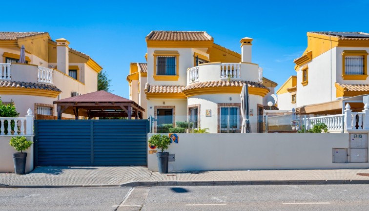 Chalet - Reventa - El Raso - EL RASO