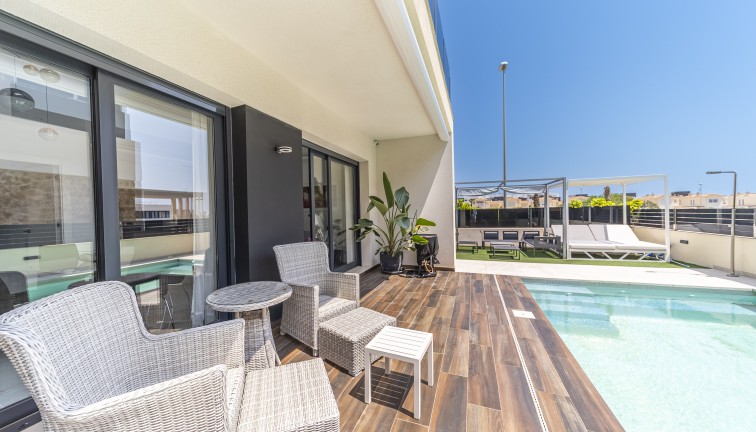 Chalet - Reventa - Orihuela Costa - Lomas de Cabo Roig